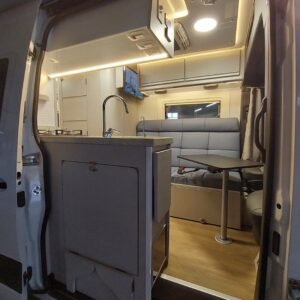 Sprinter Furgão: Você Transforma seu veículo